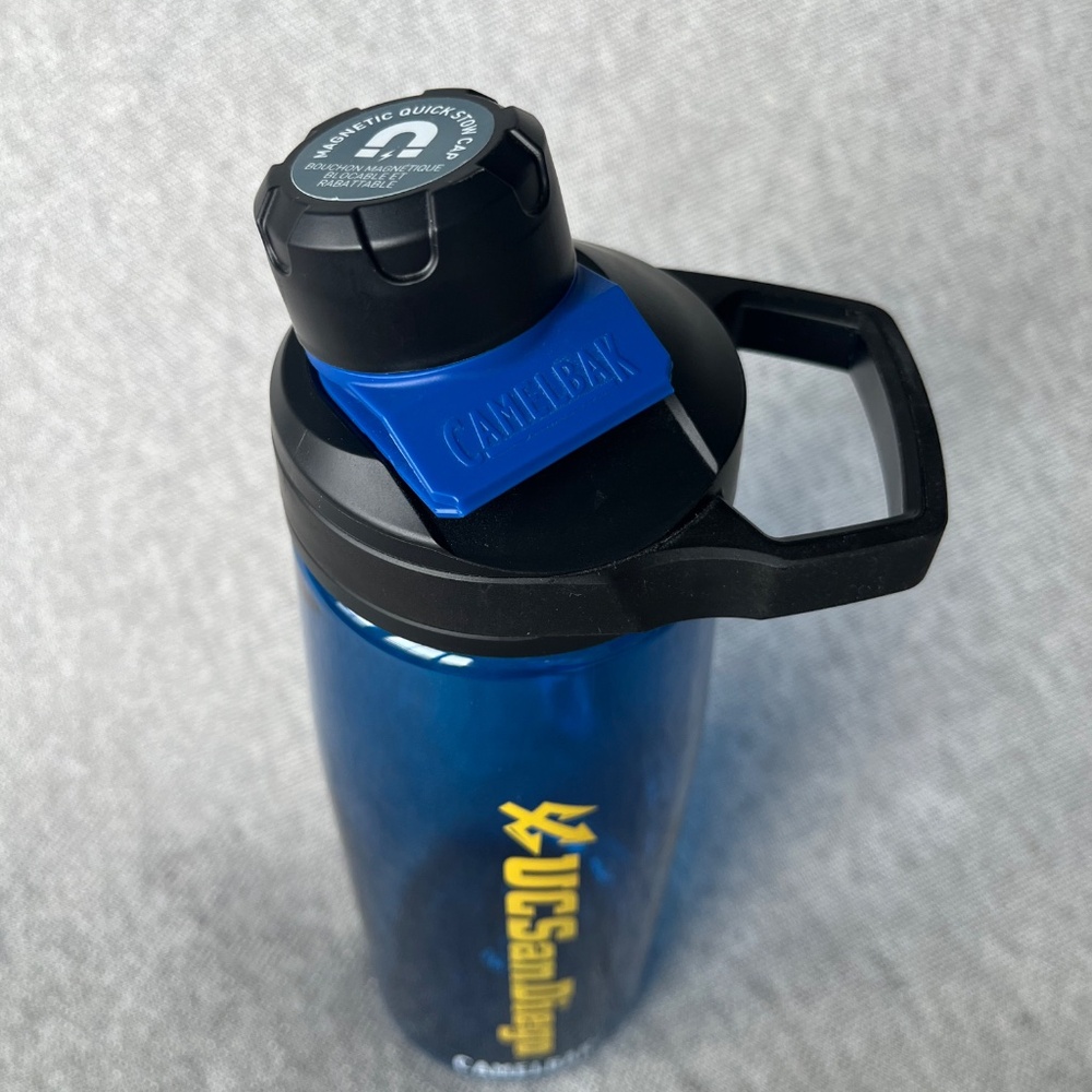 UC San Diego Camelbak 25oz Water Bottle: BRAND NEW - Picture 4 of 10